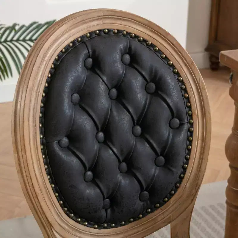 Sedia da pranzo in pelle sintetica stile francese con borchie, schienale alto, set da 2