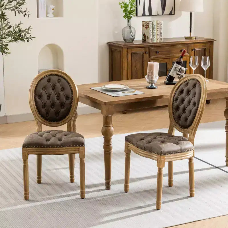Sedia da pranzo in pelle sintetica stile francese con borchie, schienale alto, set da 2