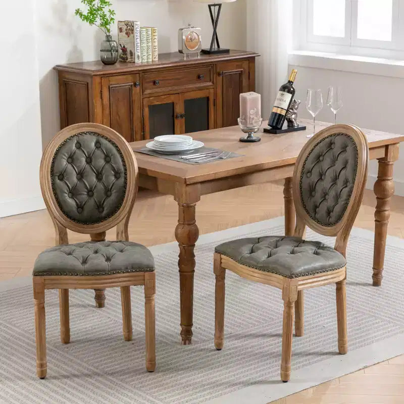 Sedia da pranzo in pelle sintetica stile francese con borchie, schienale alto, set da 2